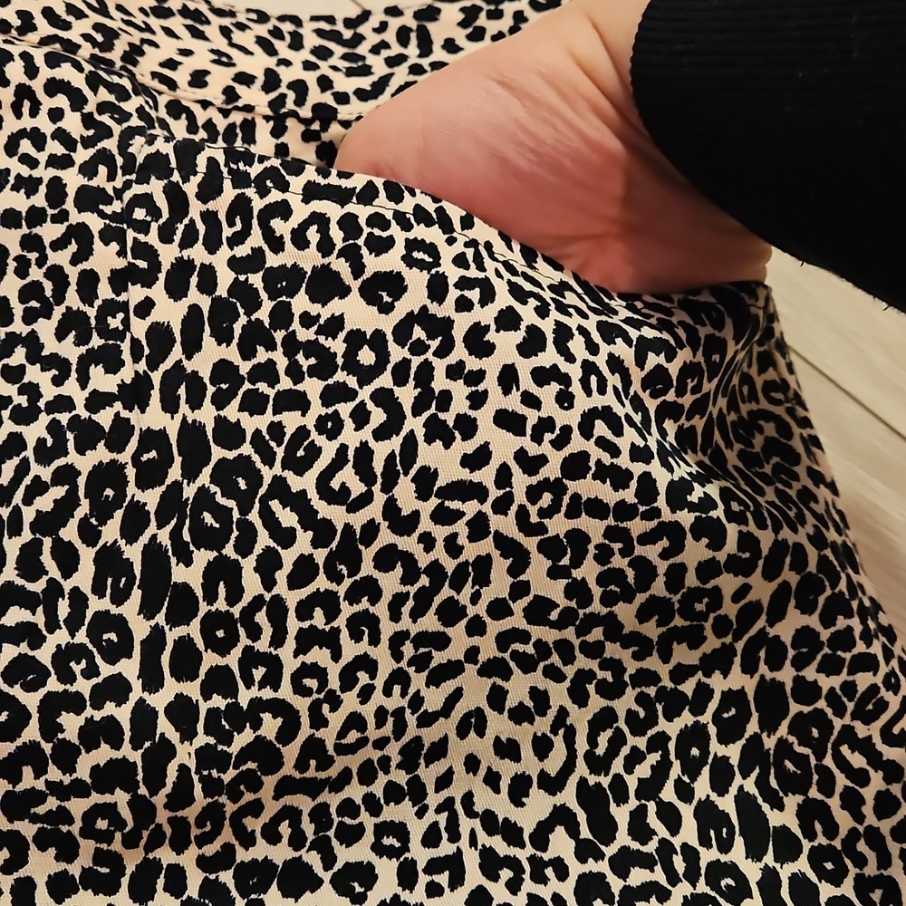 Spirit Women's Animal Print Cheetah Brown Black Capri Pants Size 22 plus size - Picture 7 of 7